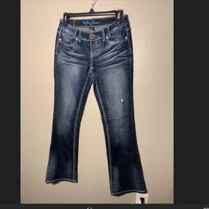 Ariya Jeans - bootcut/flare style - size 5/6